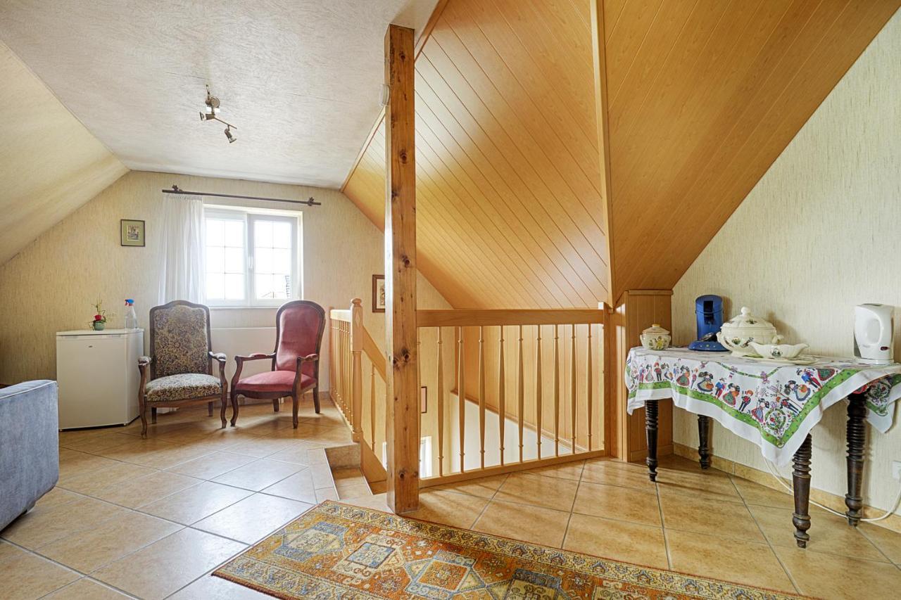Aux Pieds Des Vignes Bed and Breakfast Ingersheim Εξωτερικό φωτογραφία