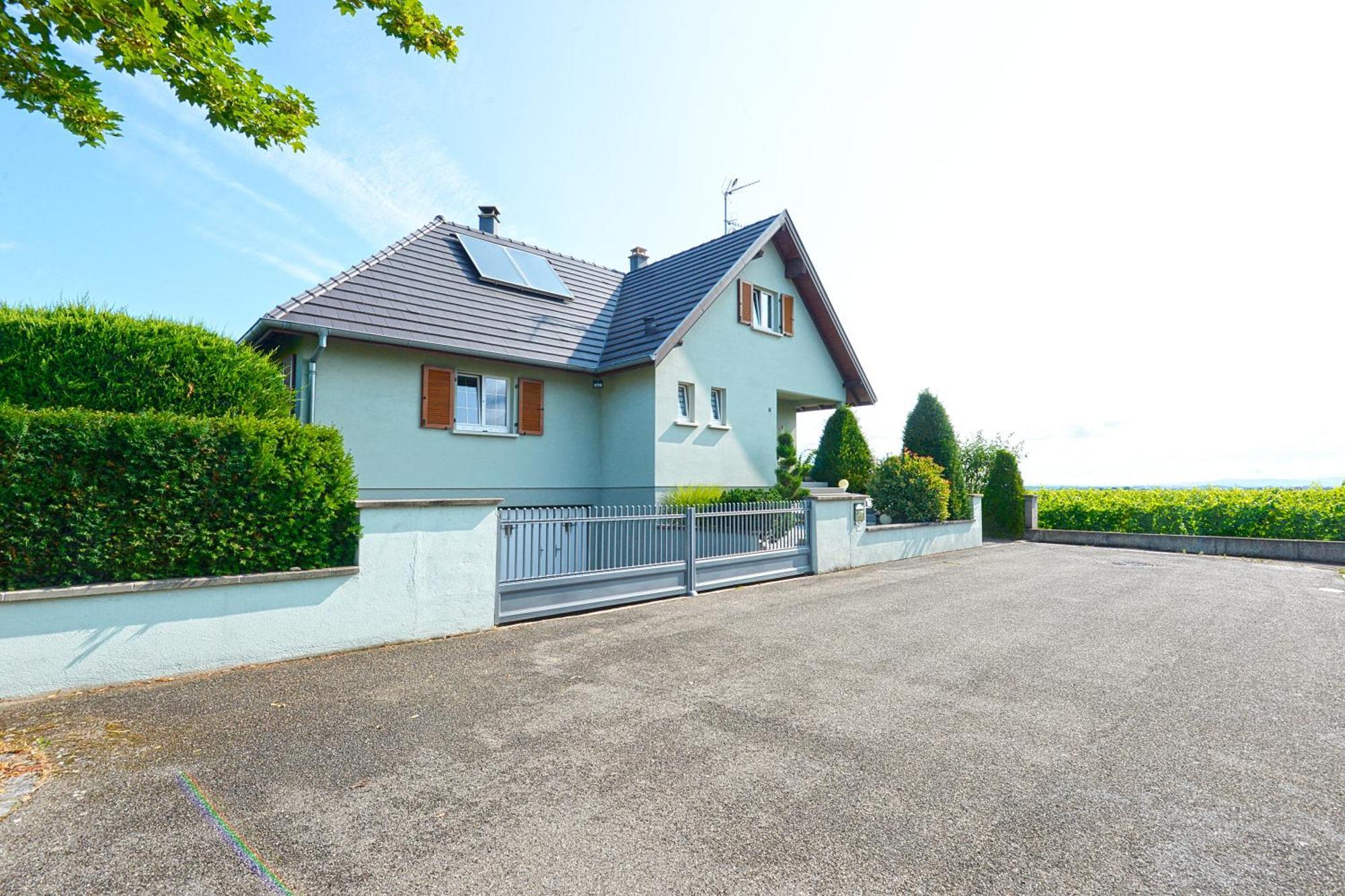 Aux Pieds Des Vignes Bed and Breakfast Ingersheim Εξωτερικό φωτογραφία